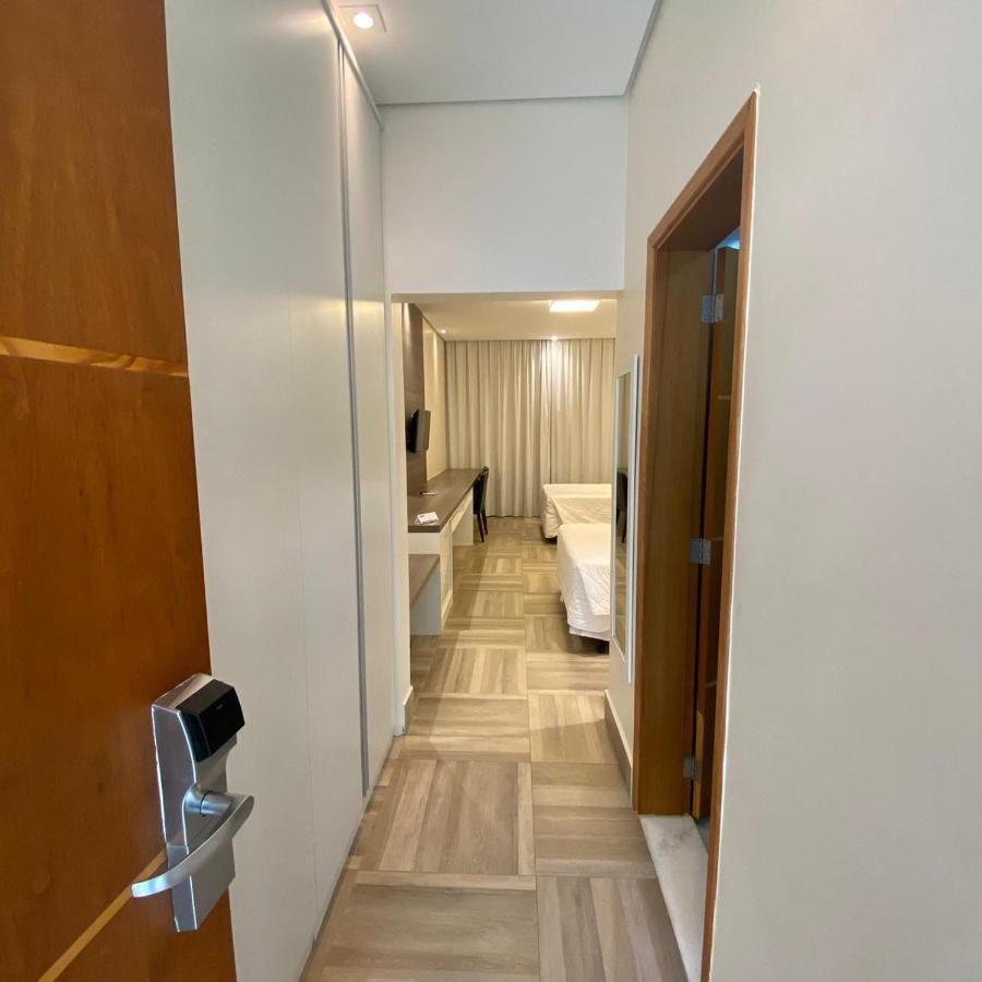 Itu Plaza Hotel Ngoại thất bức ảnh