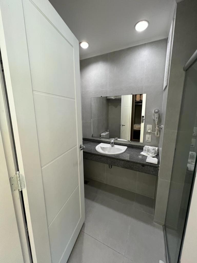 Itu Plaza Hotel Ngoại thất bức ảnh