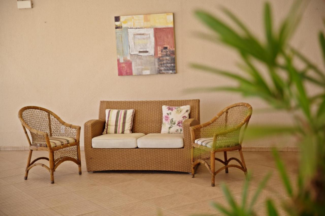 Itu Plaza Hotel Ngoại thất bức ảnh